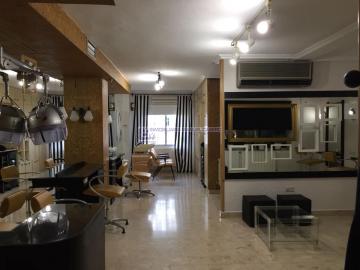 Local Comercial de 60 m<sup style='color: #898ba2;'>2</sup> y 1 baños en Centro.