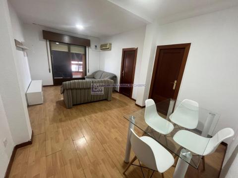 Piso de 86 m<sup style='color: #898ba2;'>2</sup> con 3 habitaciones y 1 baños en Centro.