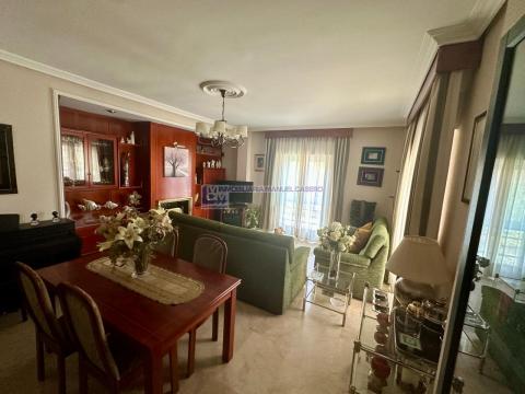 ZONA EROSKI: PISO DE 4 DORMITORIOS